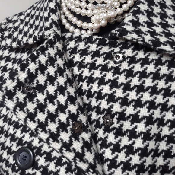 Forever 21 Houndstooth Jacket - Picture 6 of 13